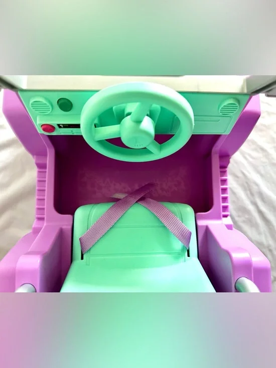 American Girl Wellie Wishers Garden Adventure Jeep Picnic Bundle Lights & Music - Picture 8 of 9